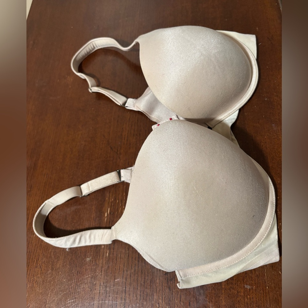 Paramour 38C bra. 
Glamour Cream Women's Bra